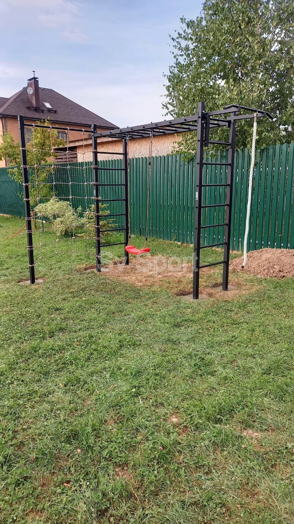 Монтаж уличной шведской стенки Sv Sport Рукоход (5 вертикальных столбов)