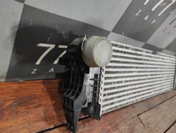 Интеркулер Mercedes V-Class (W447) 14-нв Б/У Оригинал A4475011301