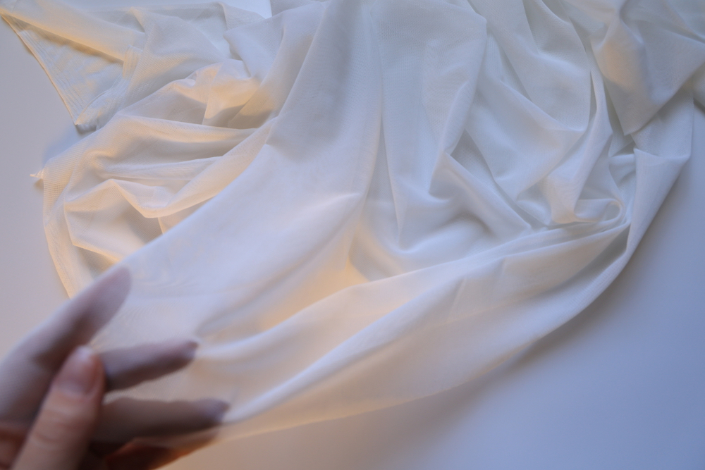 Сетка трикотаж белая