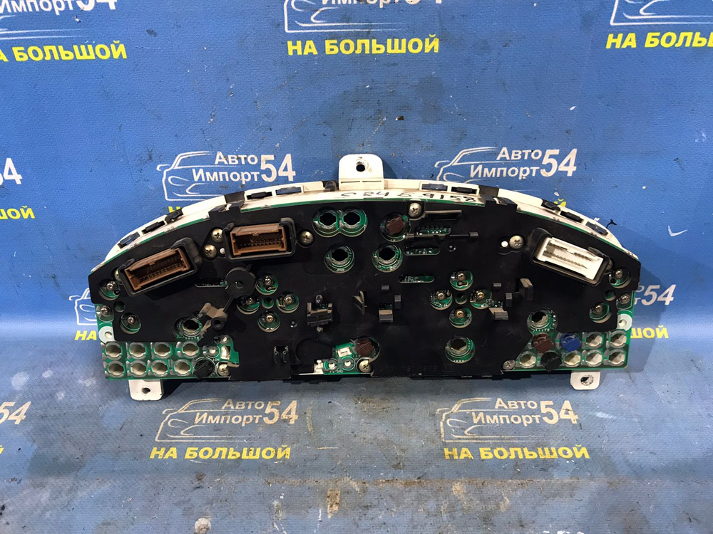 Щиток приборов NISSAN SERENA 1999-2005