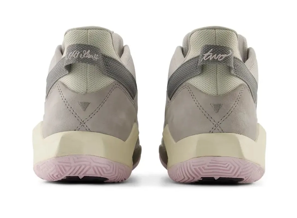 Женские Кроссовки теннисные New Balance FuelCell Coco CG2 - grey
