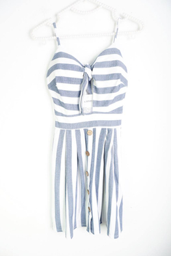 Платье в полоску для морских приключений, визуально на 40 размер