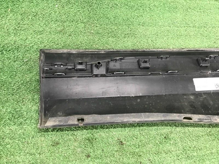 Накладка двери задняя правая Mercedes GLA H247 (2020-н.в.)