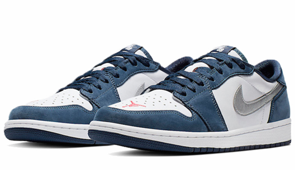 Jordan Air Jordan 1 Sb Low Midnight Navy Pu Hyper Sneakers