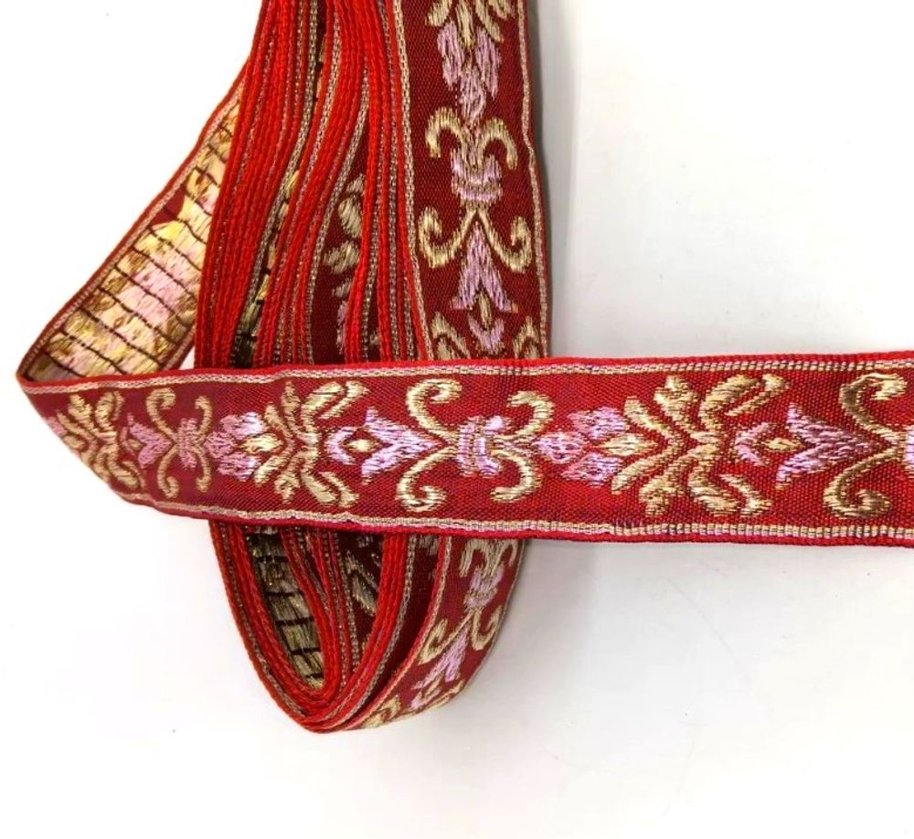 Тесьма жаккард, ш. 3 см, красный