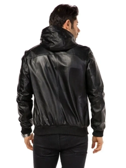 Куртка мужская  из натуральной кожи