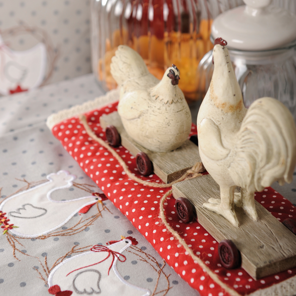 Декоративная фигура "Курица"