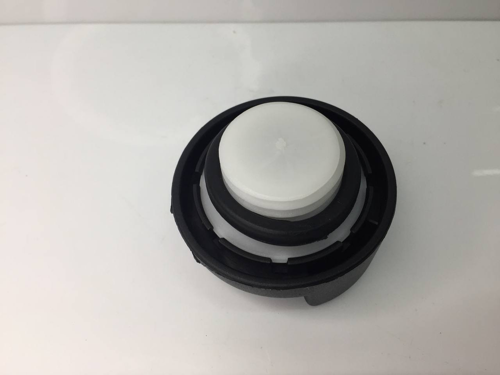 Крышка маслозаливной горловины HYUNDAI/KIA 2651026600