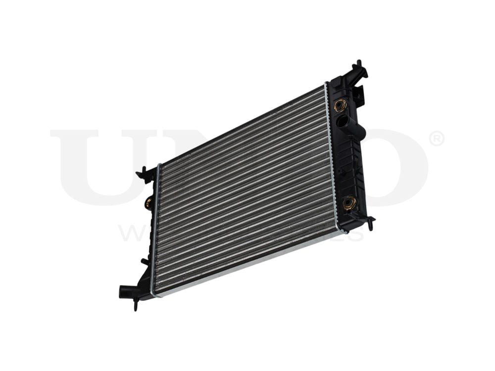 Радиатор охлаждения двигателя UNIO RAD-10107