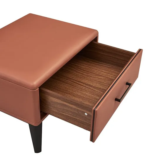 Прикроватная тумбочка Berli с одним ящиком, коричневая экокожа