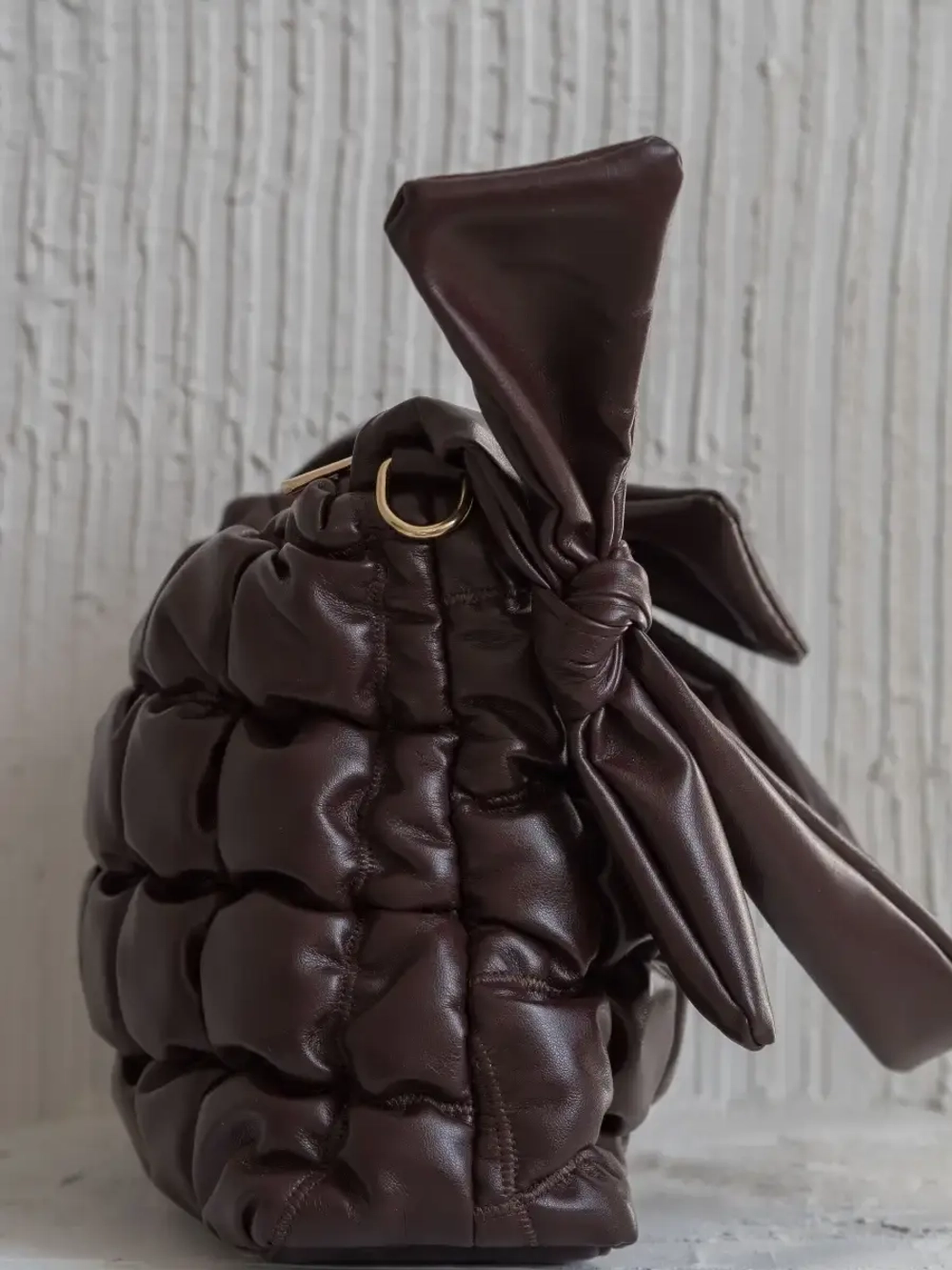 Сумка женская через плечо бренд не кожаная кросс боди модная стёганная на цепочке для девушке шоппер