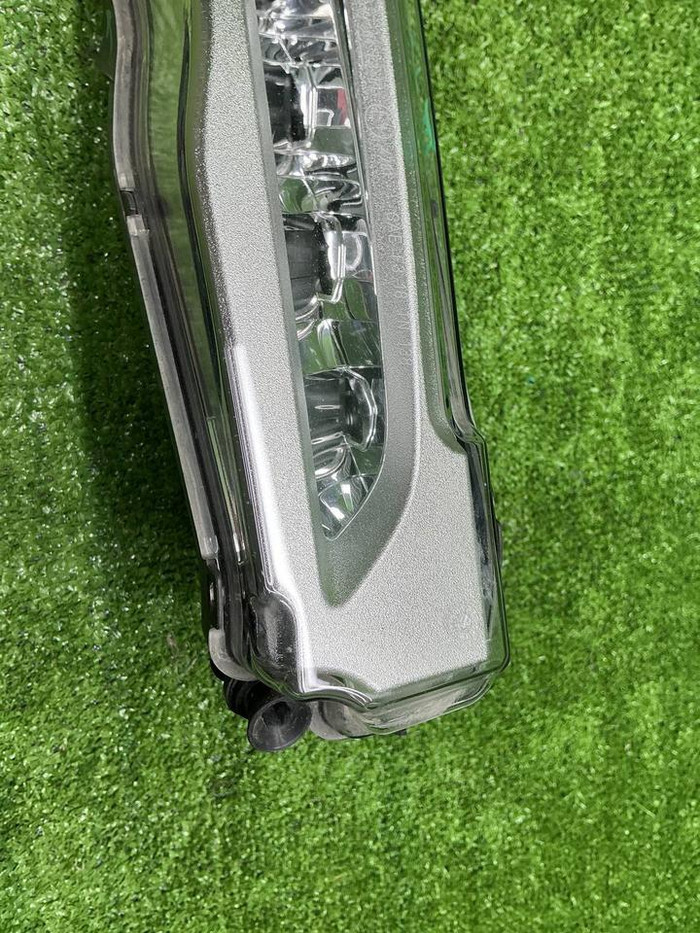 ПТФ правая BMW X5 G05 (2018-2023)