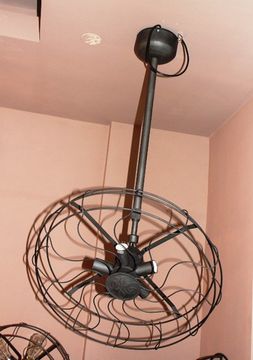 vintage chandelier 01-24 ( by Funky Vintage )