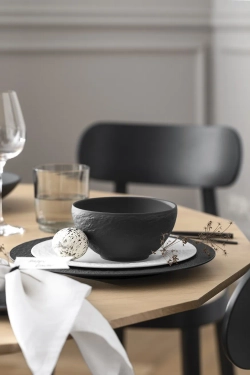 Villeroy & Boch Производство комплекта тарелок Rock для 2 человек. 10-4239-2630 + 10-4239-2536 + 10-4239-2640