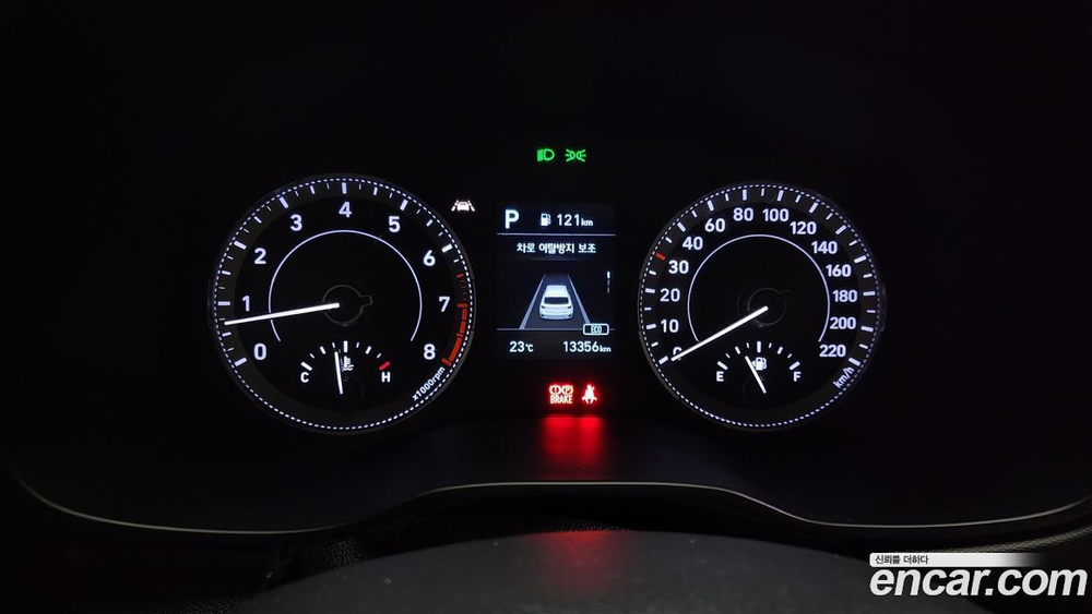 Hyundai Venue 1.6 Modern Plus (11.2021)