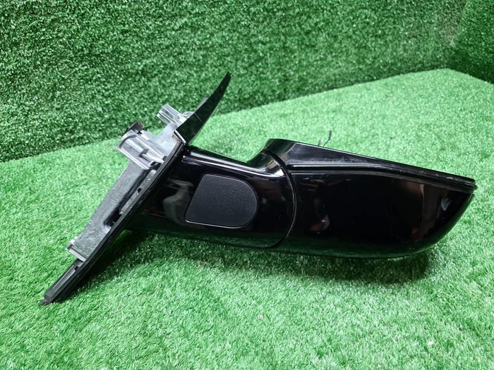 Зеркало правое BMW X5 G05 (2018-н.в.) 5 контактов