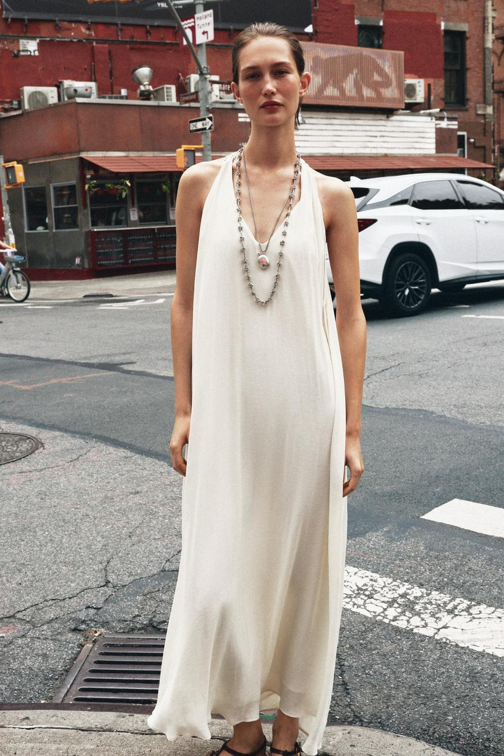 ZARA ПЛАТЬЕ С ОТКРЫТОЙ СПИНОЙ, ЭКРЮ