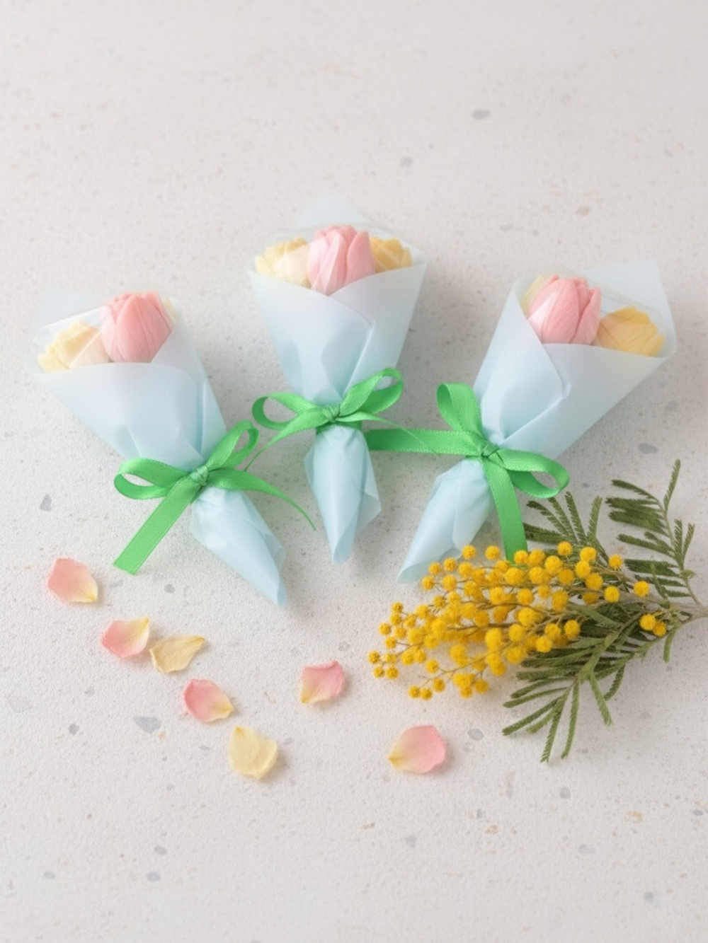 Мини-букет "Три тюльпана"