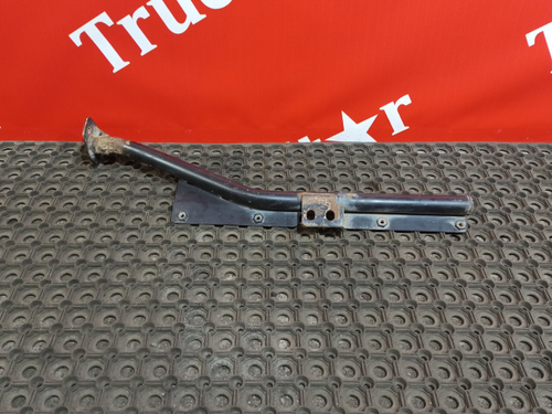 Кронштейн подножек левый 2017 г.