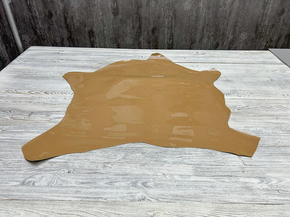 Vernissage Rattang (0,9-1,1 мм), цв. Коричневый, натуральная кожа