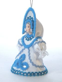 Кукла-подвеска сувенирная в стиле Гжель