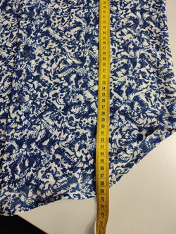 Блузка Mango стильной расцветки, маркировка XS, визуально на 42 размер