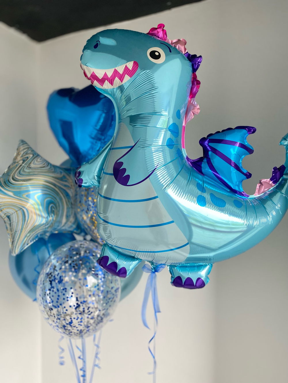 Воздушные шары на выписку дракон №833