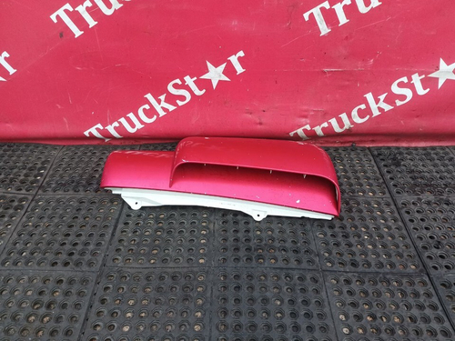 Дефлектор кабины левый 2018г