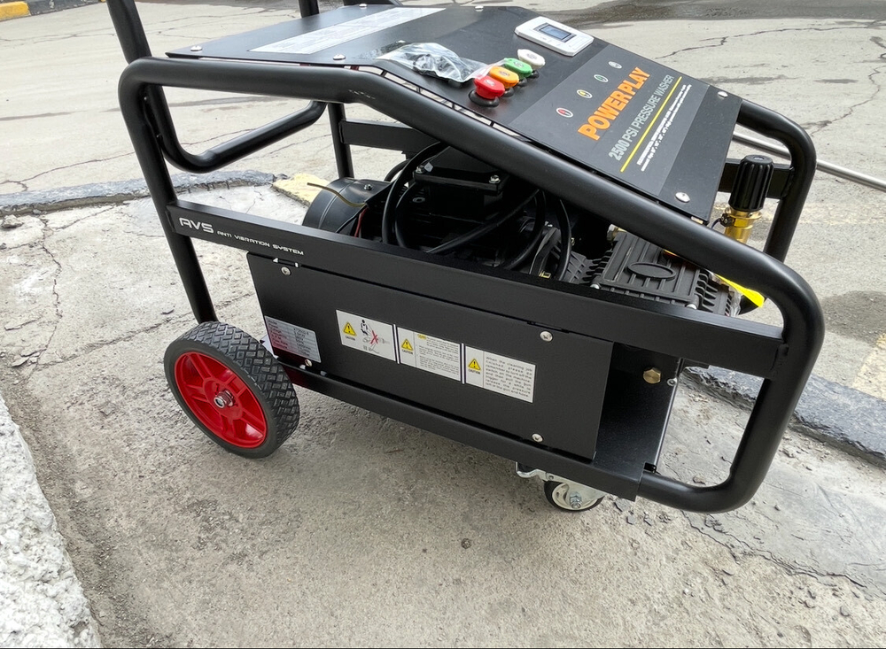 НЕТ - XT2502-8 / Мойка высокого давления POWER PLAY (XT2502-8) - 3 кВт, 1450 л/ч, 380 вольт, 170 бар