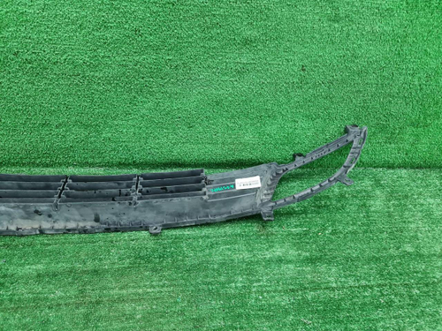 Решетка переднего бампера KIA Cerato 3 (2016-2020)