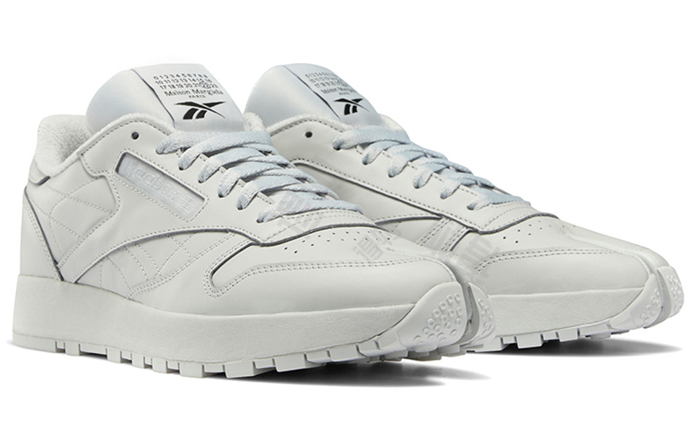 Кроссовки Maison Margiela X Reebok Classic Leather Tabi