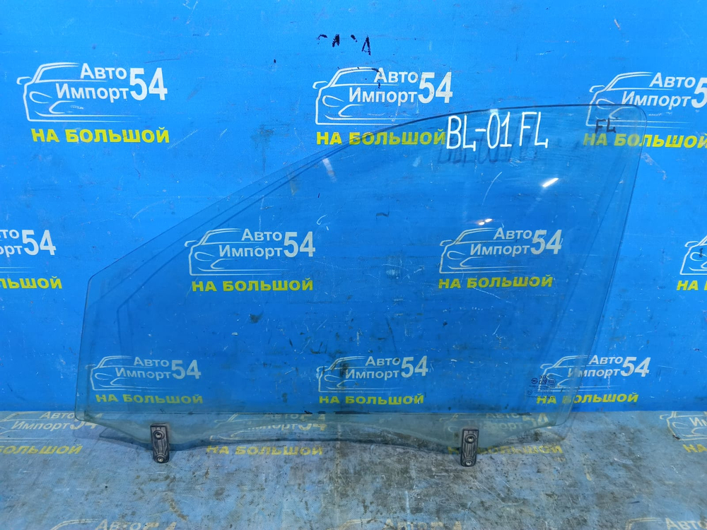 Стекло двери передней левой Kia SORENTO 2002-2009