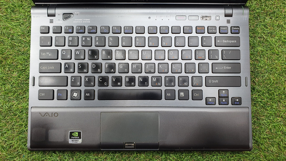 Ноутбук Sony i7/6 Gb/GT 330M 1 Gb/FHD