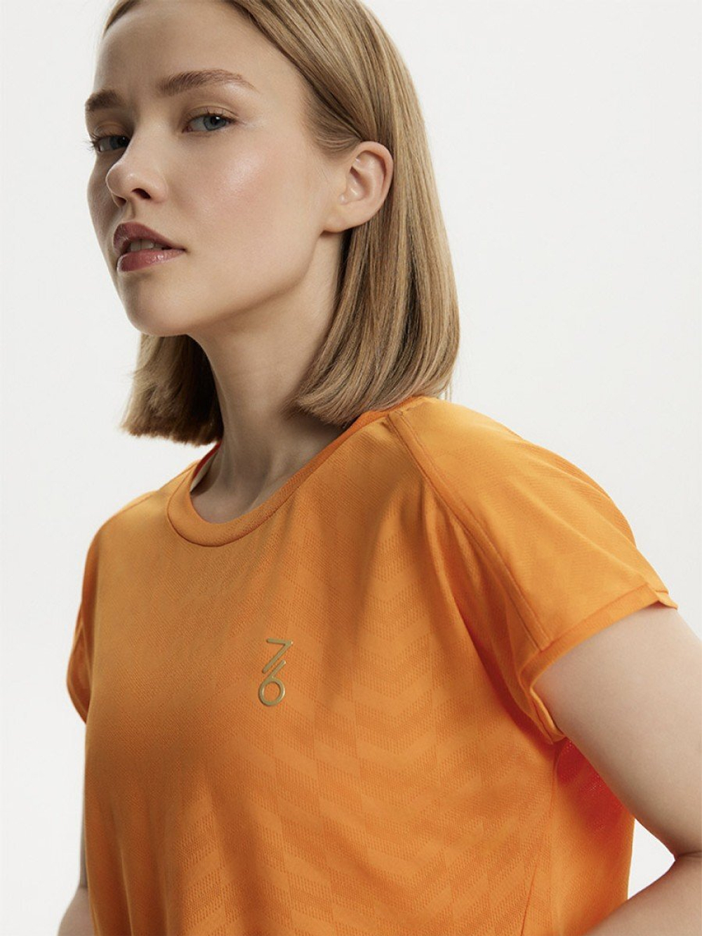 ОДЕЖДА ДЛЯ ТЕННИСА Женская, Футболка SEVENSIX ALICE T-SHIRT - BRIGHT ORANGE .