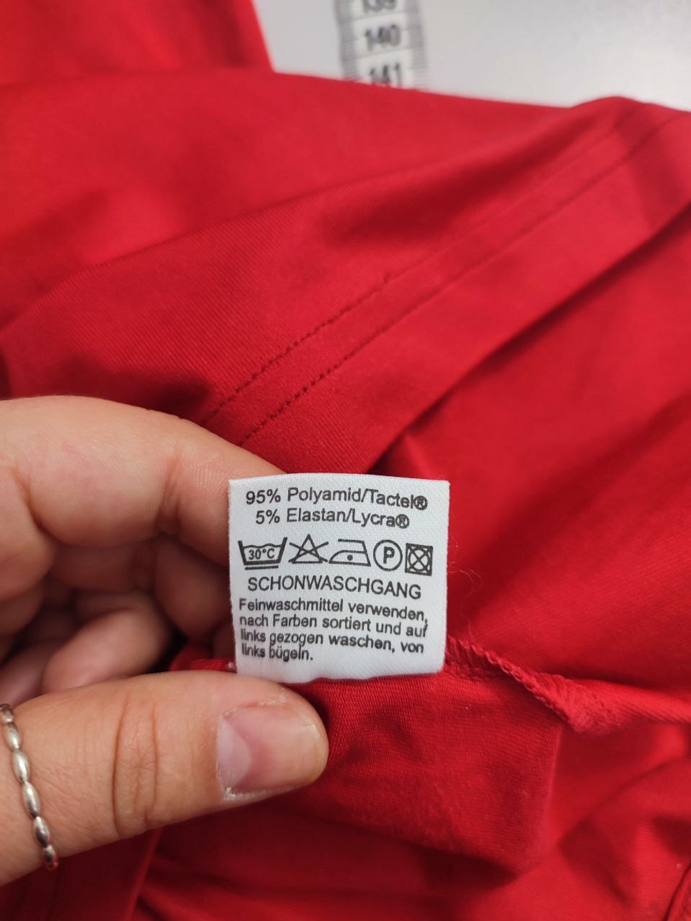 Футболка Lalique со стразами 40/42 размер