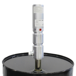 WDK-892415 Насос для бочек 5:1 с настенной катушкой высокого давления (15 м)  и цифровым расходомером