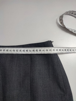 Юбка серого цвета 40 размер