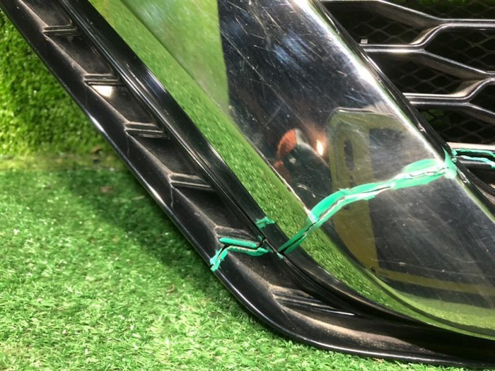 Решетка радиатора Nissan Qashqai 2 j11 (2017-2023)