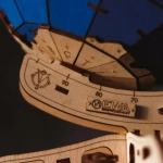 Сборная деревянная модель Глобус с потайной шкатулкой (синий) (EWA)