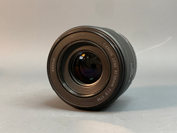 Canon RF 50mm 1.8 STM