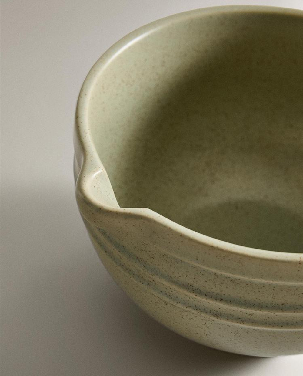ZARA HOME КЕРАМИЧСЕКАЯ ЧАША С ПЕСТИКОМ, ЗЕЛЕНЫЙ