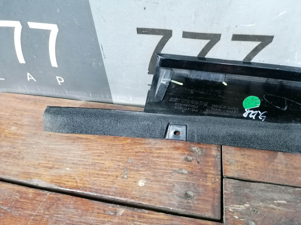 Накладка стойки двери передней левой Tank 500 21-нв Б/У Оригинал 6113310XKV3AA