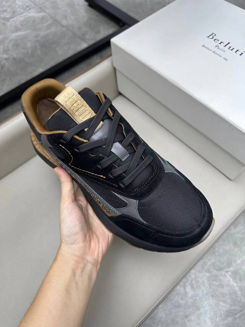Кроссовки Berluti