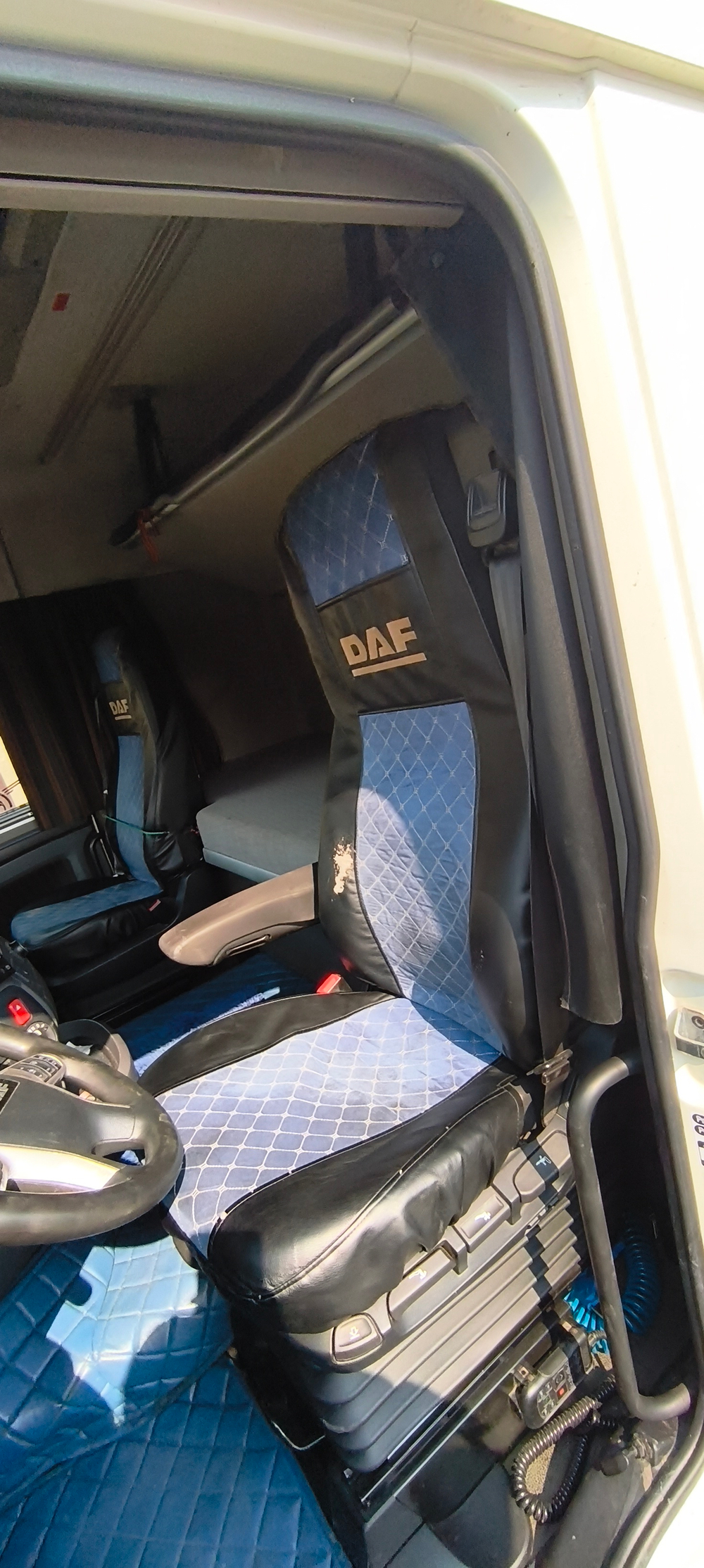 DAF XF 4x2 Седельный тягач XF 450 FT (Дизельный, 10,8 л, 530 л.с., АТ)