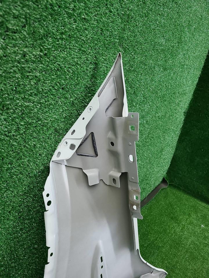 Крыло переднее правое Jaguar E-PACE (2017-н.в.)