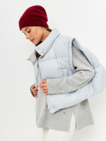 Шапка GLORY удлиненная одинарная с руликом с содержанием шерсти енота и ангоры