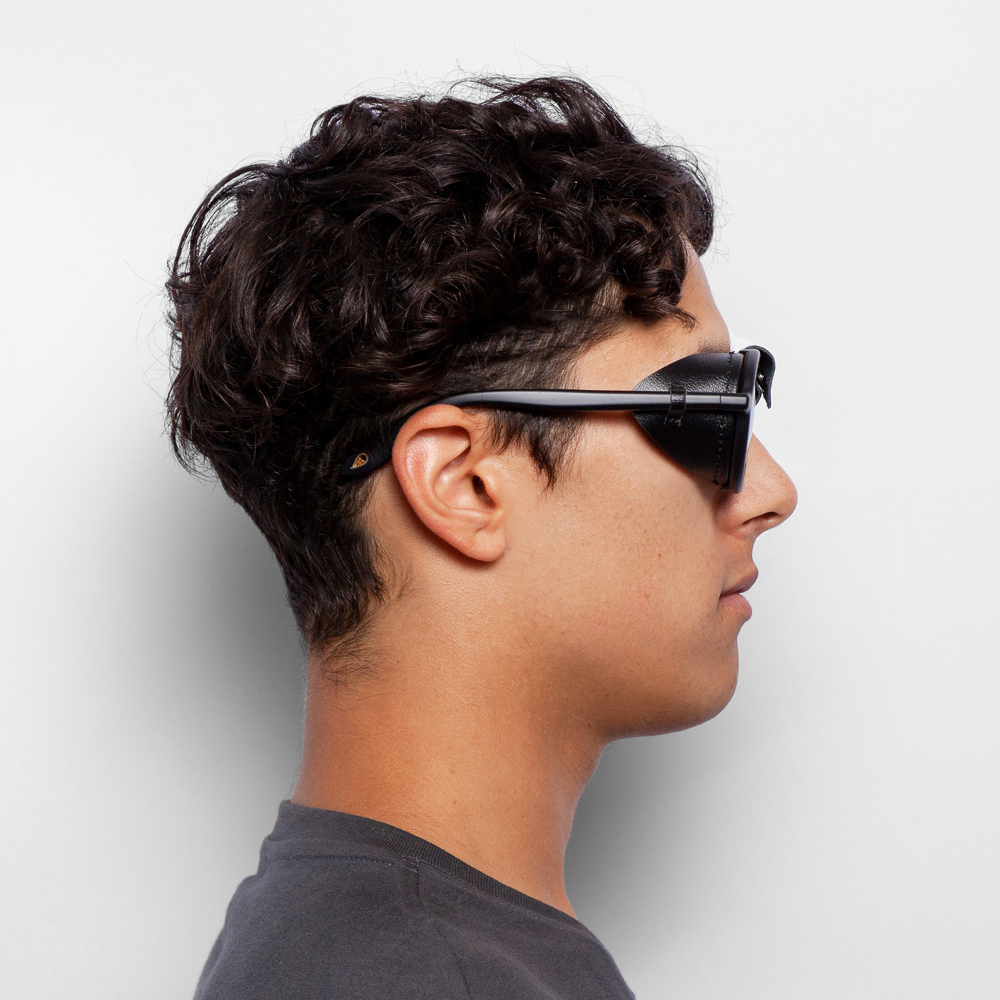 Очки солнцезащитные WHITELAB Tour Black/Ultramarine