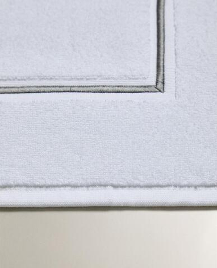 ZARA HOME КОВРИК ДЛЯ ВАННОЙ С ОТДЕЛКОЙ, СЕРЫЙ