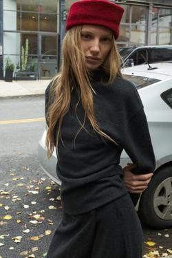 ZARA МЯГКИЙ ТОП СО СБОРКАМИ, СЕРЫЙ