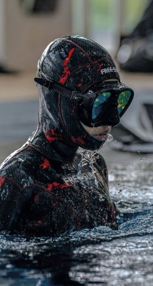 Гидрокостюм женский Free-Sub Carbon Troya Yamamoto 39 3 мм